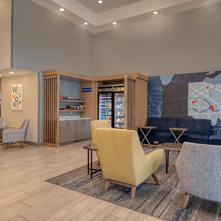 Holiday Inn Express & Suites Wadsworth By Ihg Exterior photo